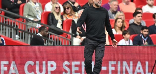 جوارديولا يعلق على تصريحات هالاند.. ويشيد بنجم مانشستر سيتي