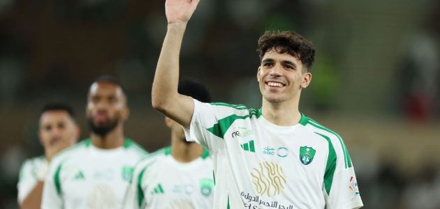 لاعب أهلي جدة يكرر إنجاز السومة